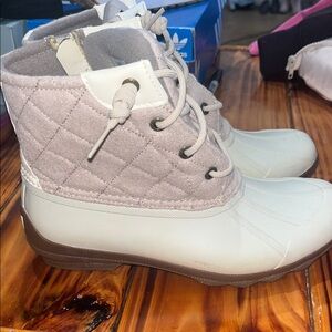 Sperry boots